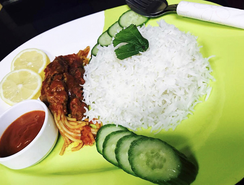 Rice and macaroni  رز مع كباب 