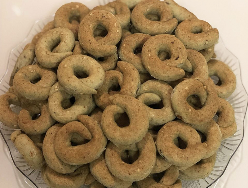 Dates Bracelets  بسكويت حلقات التمر