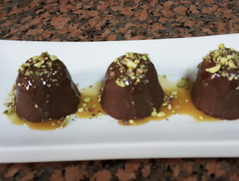 Chocolate with cream cake   اكواب الشكولاته 