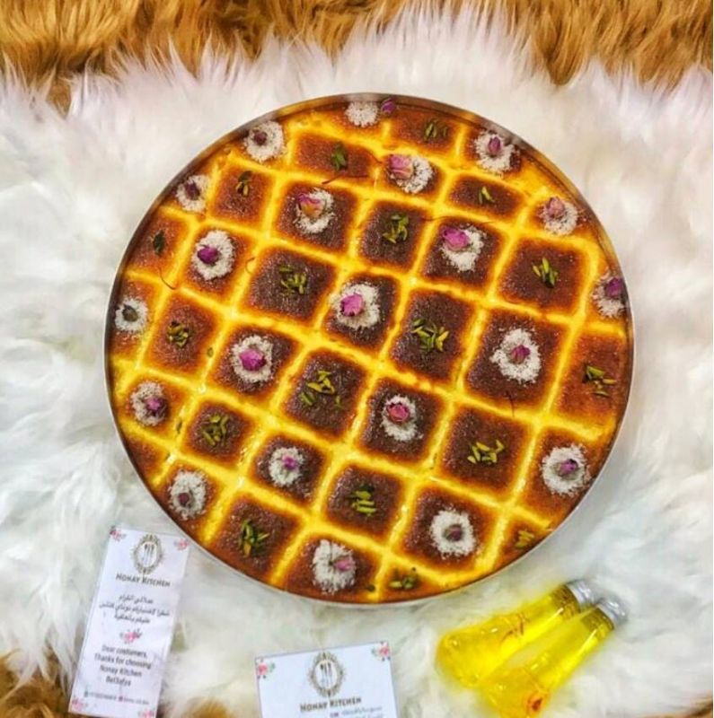 Basbousa with cream and saffron بسبوسة بالقشطة والزعفران