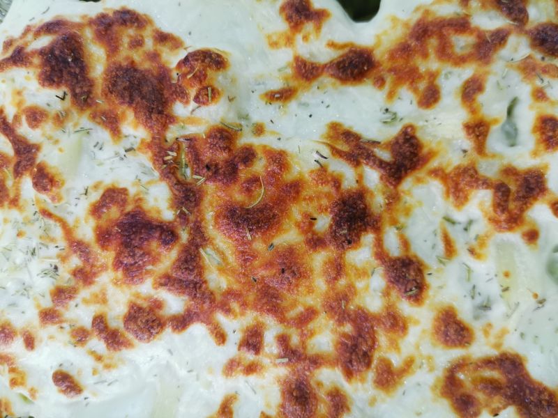 Bashamel (chicken, sausage, or kebab) باشميل ( دجاج أو نقانق أو كباب) 