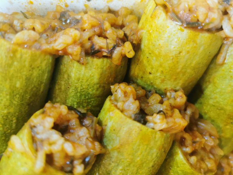 Stuffed zucchini محشي كوسا 