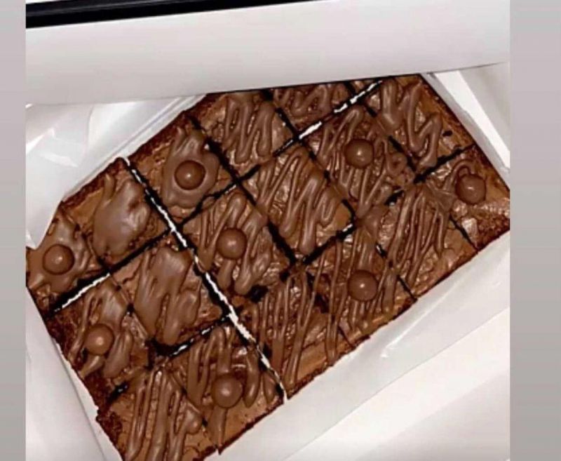 Brownies بروانيز